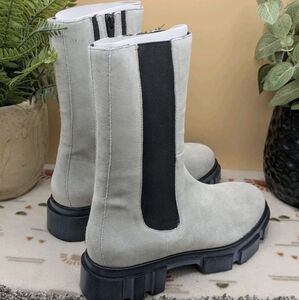 New Free People Brooks Chelsea Women's Size 37.5 US 7.5 White Boots